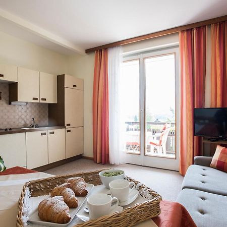 Gaestehaus Karawankenblick Apartman Drobollach am Faakersee Kültér fotó