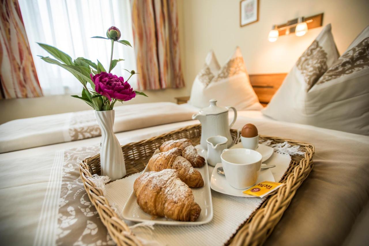 Gaestehaus Karawankenblick Apartman Drobollach am Faakersee Kültér fotó