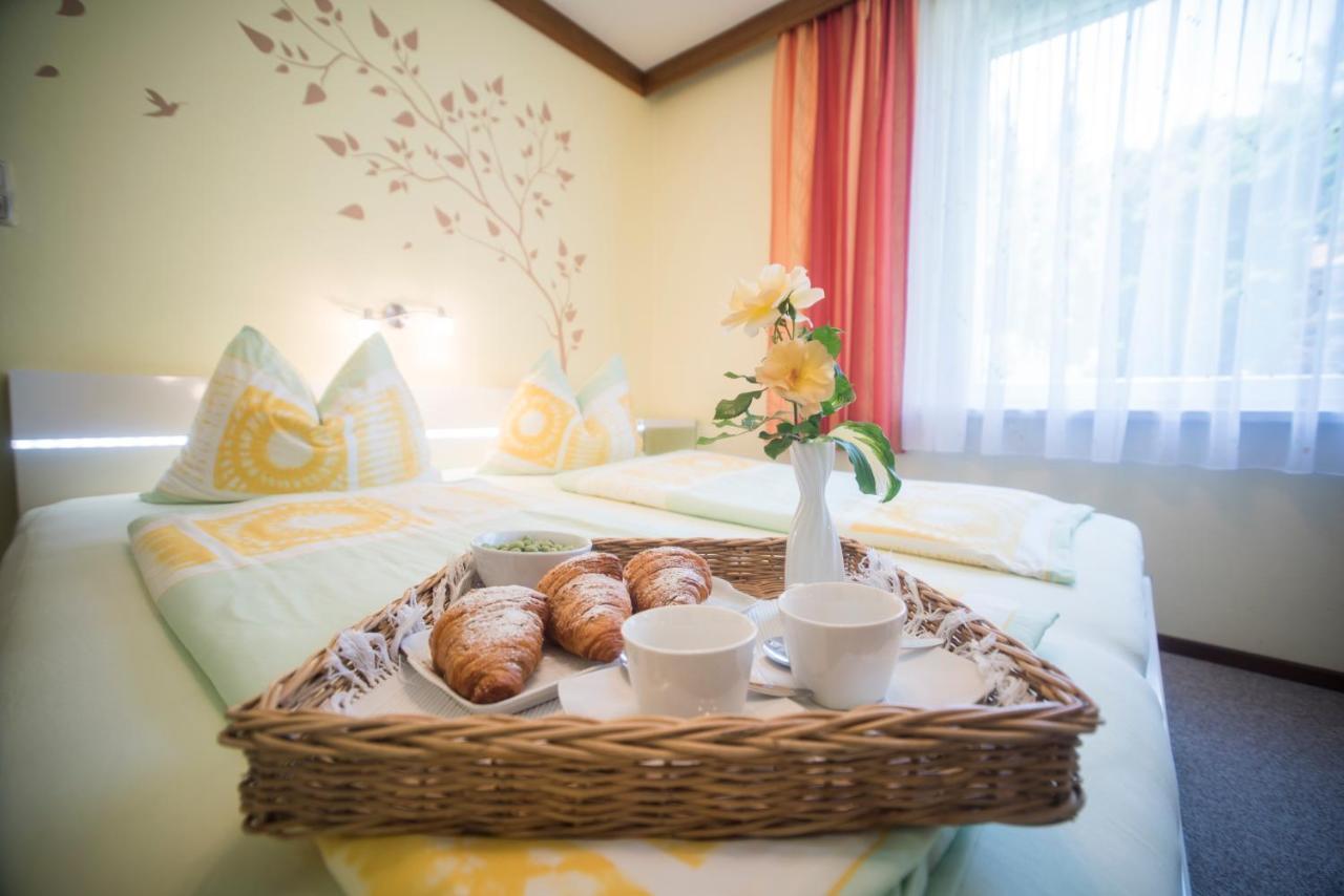 Gaestehaus Karawankenblick Apartman Drobollach am Faakersee Kültér fotó