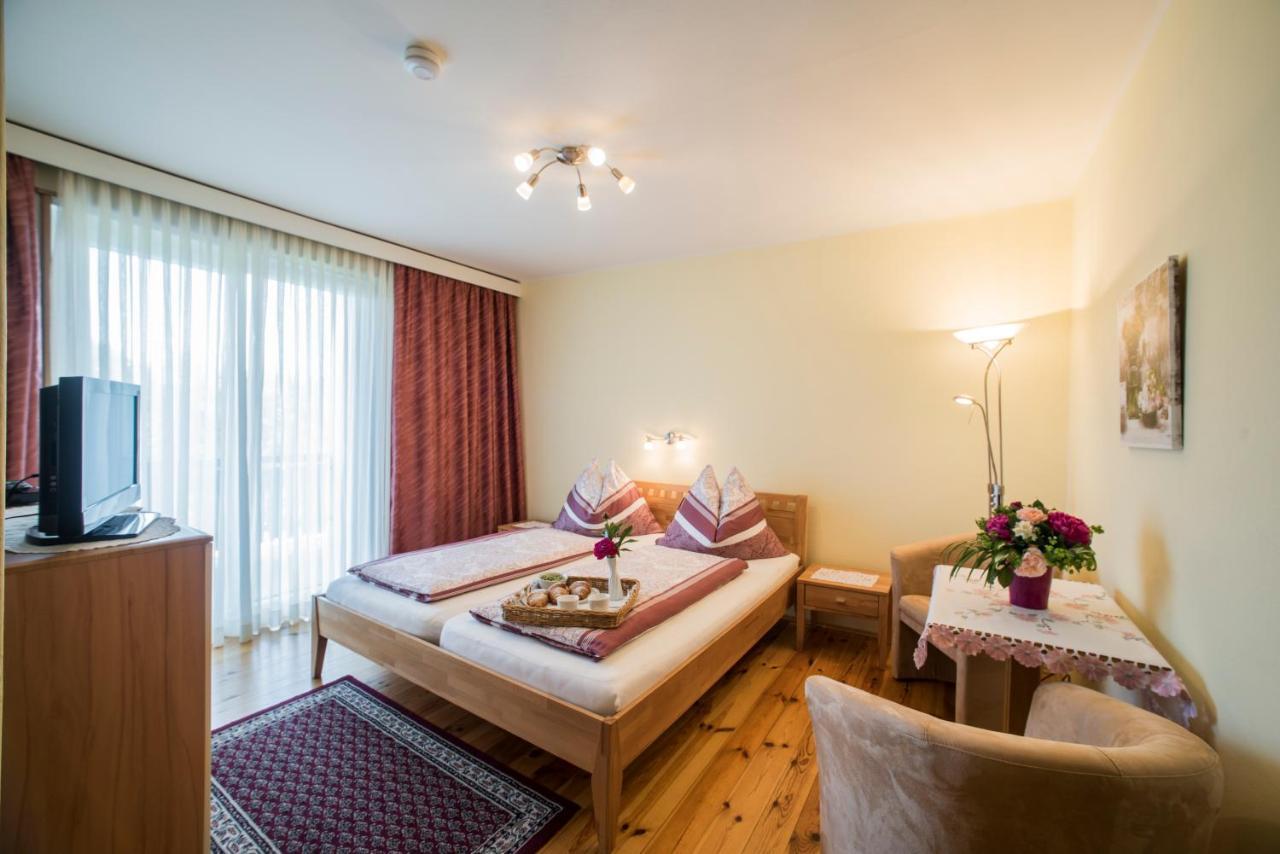 Gaestehaus Karawankenblick Apartman Drobollach am Faakersee Kültér fotó